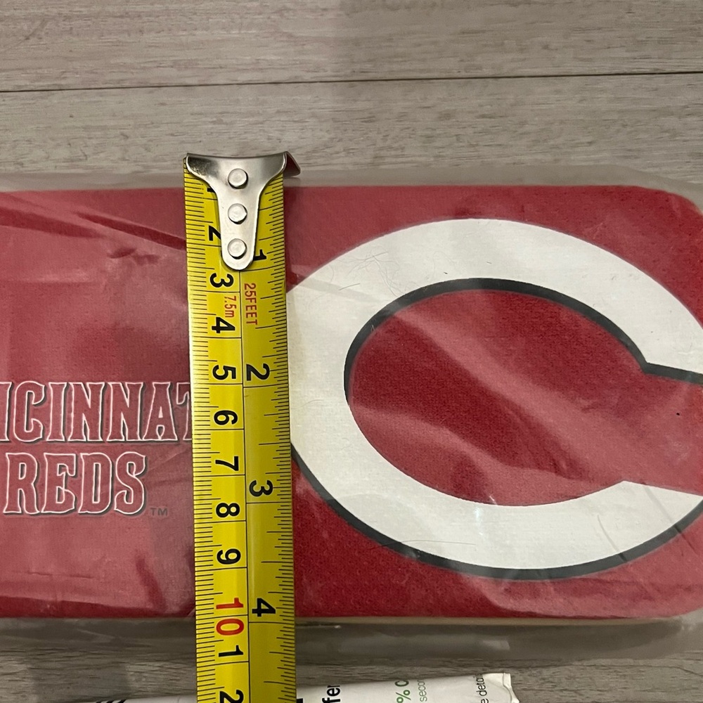 Cincinnati Reds MLB Wallet New - Picture 6 of 6